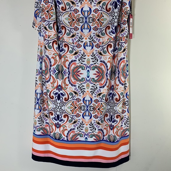 NWT. Vince Camuto Floral Sleeveless Shift Dress Size-12. - Picture 5 of 10